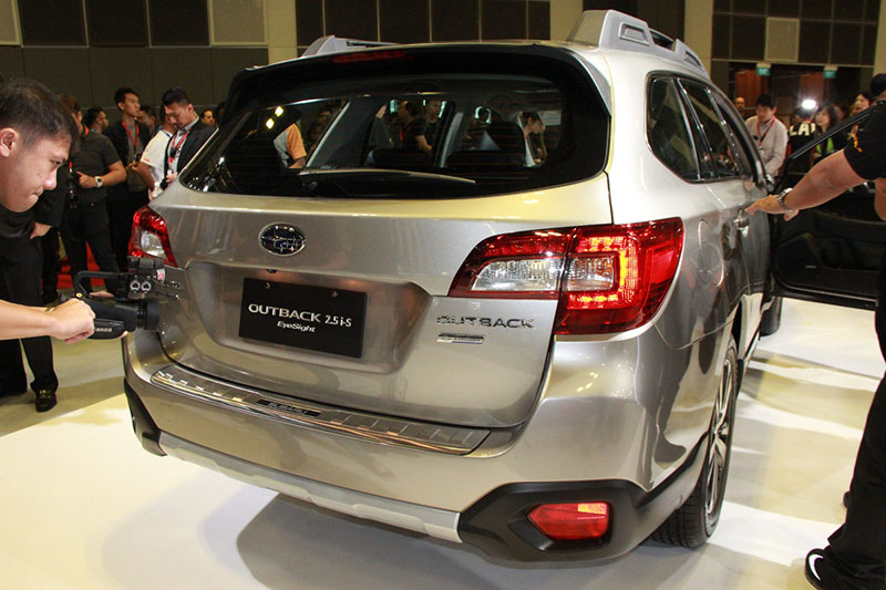 Subaru Outback, XV 2018 sẽ gắn mắt thần tại Việt Nam Subaru Outback, XV 2018 sẽ gắn mắt thần tại Việt Nam